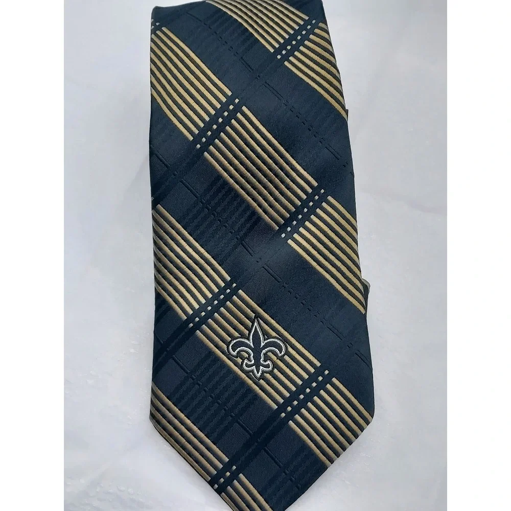 NFL New Orleans Saints Eagles Wings Mens Black Gold Plaid Woven Necktie 5411 NEW